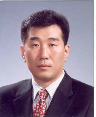 Researcher Lee, Hyung Hwan photo