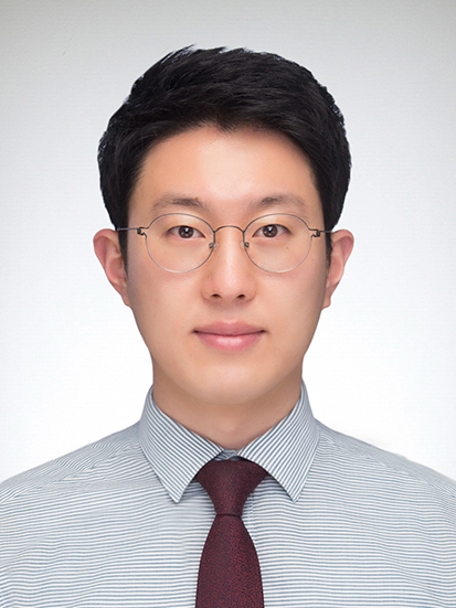 Researcher Jeong, Hae-Bong photo
