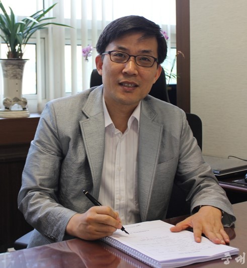 Researcher Hahn, Sang June photo