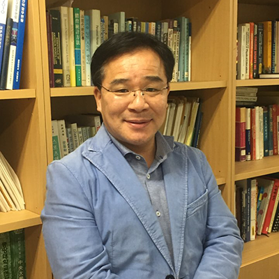 Researcher Kim, Chong Hwan photo