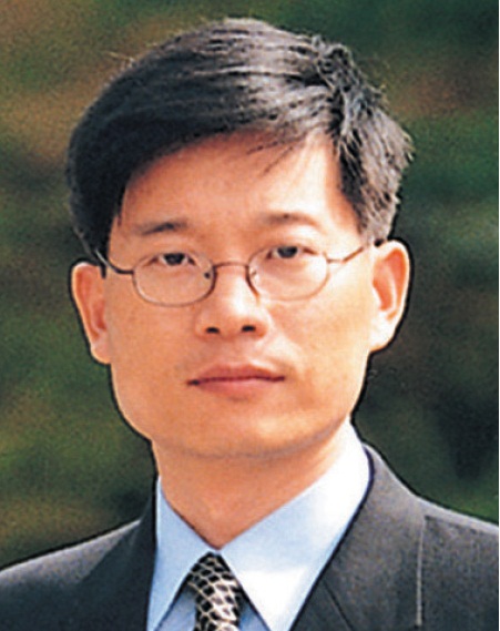 Researcher Shim, Chang Su photo