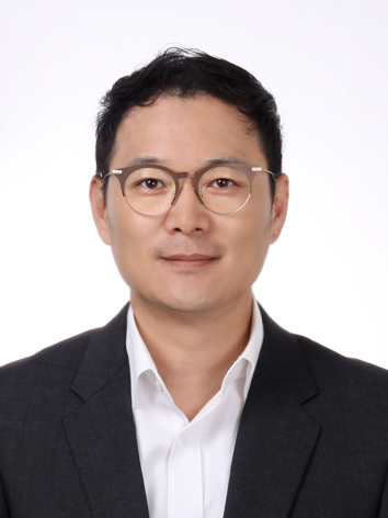Researcher Lee, Hyun Woo photo