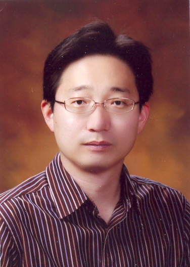 Researcher Lee, Dong-Un photo