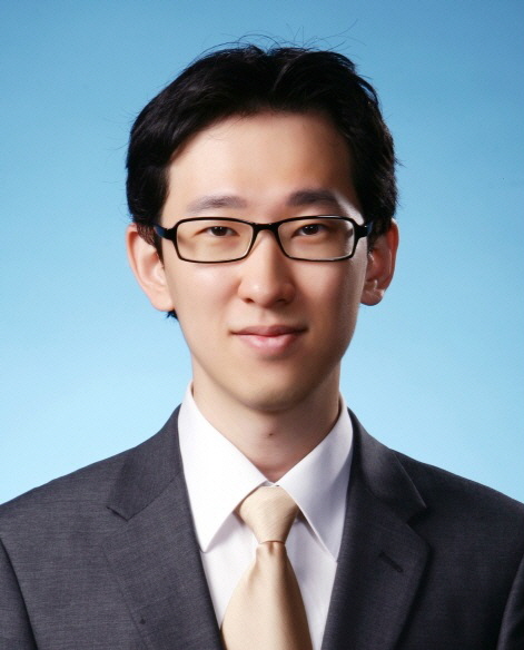 Researcher Lee, Jang Ho photo