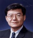 Researcher Yoon, Choong Han photo
