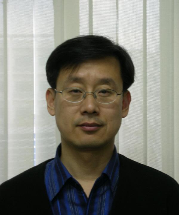 Researcher Yi, Byung Ju photo
