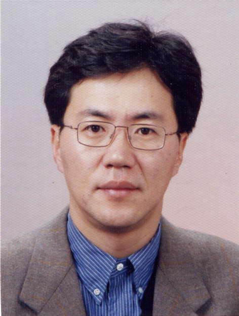 Researcher KIM, YONG SEUNG photo