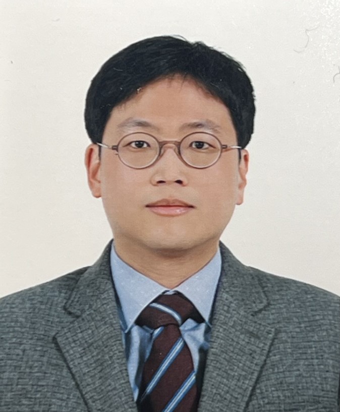 Researcher Kim, Bo Kwang photo