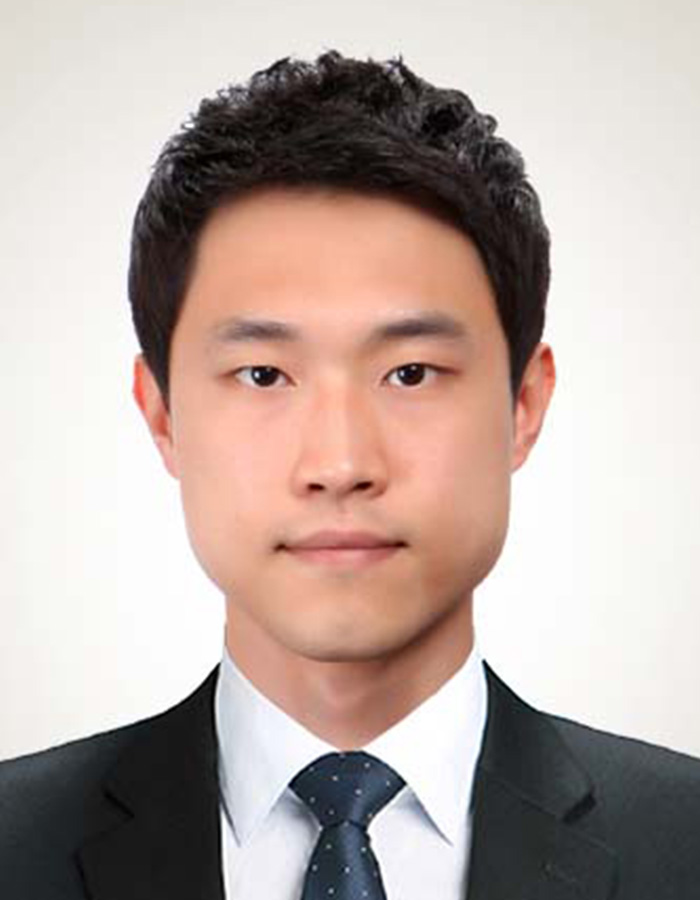 Researcher Lee, Hyun Jong photo
