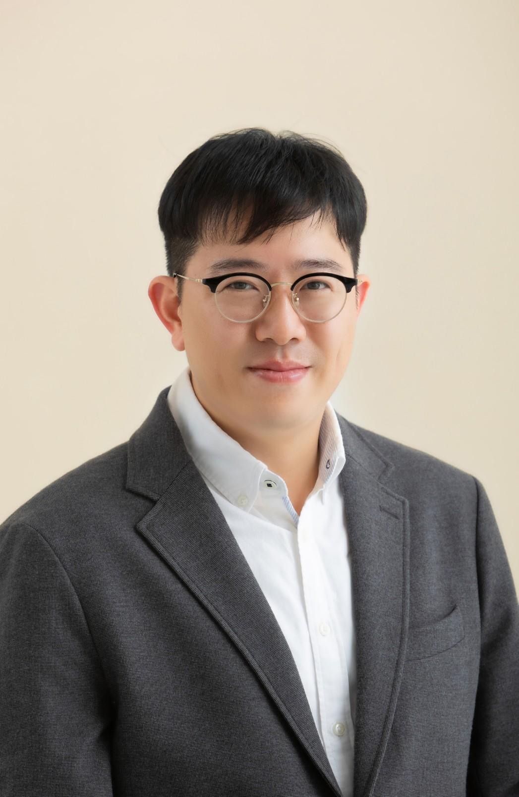 Researcher CHOI, LYONG photo