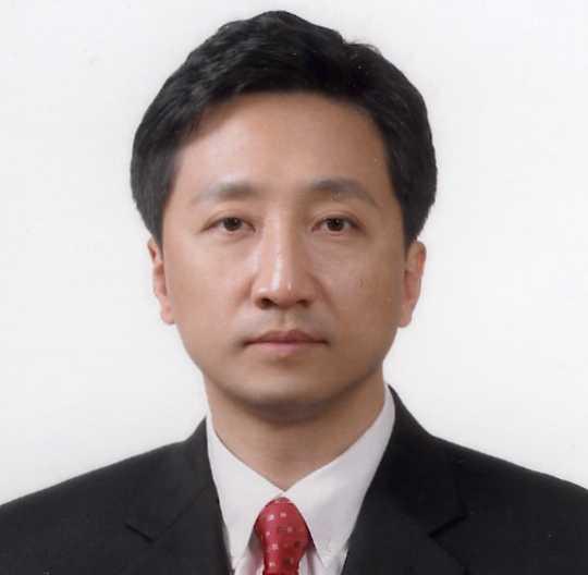 Researcher Lee, Chang Beom photo