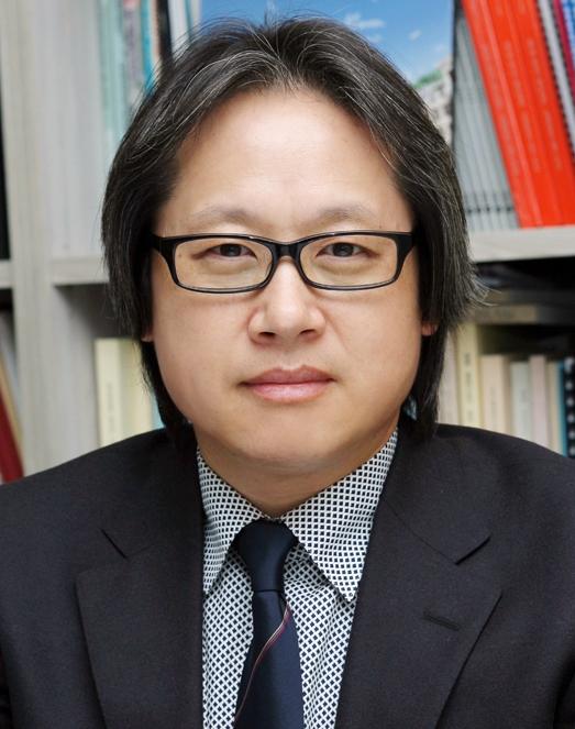 Researcher Jun, Han jong photo
