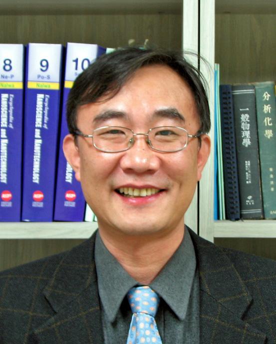 Researcher Yi, Whi kun photo