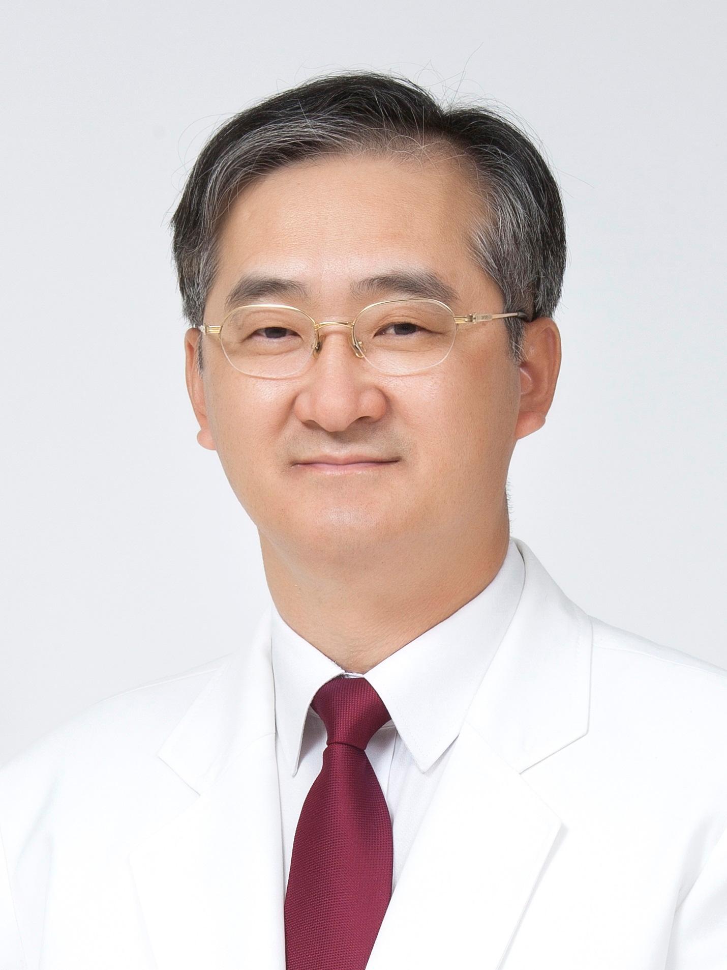 Researcher Kang, Chang Nam photo