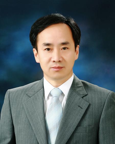 Researcher Jun, Jong Hun photo