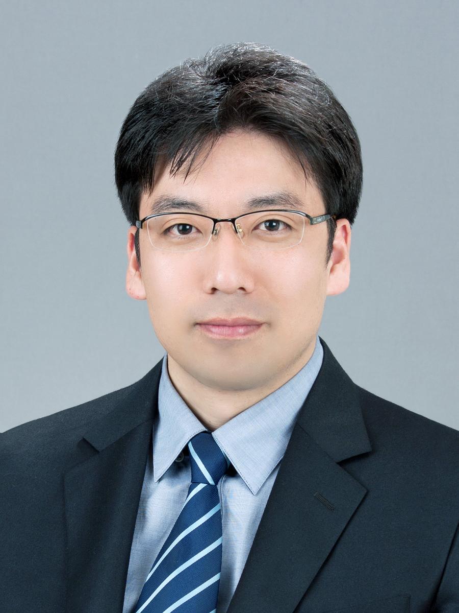 Researcher Bae, Sang su photo