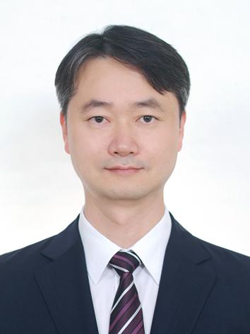 Researcher Chung, Kwang Hyun photo
