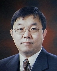 Researcher Kim, Boo Gyoun photo