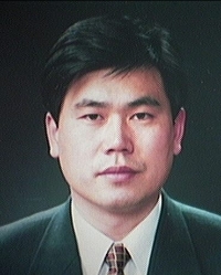 Researcher Chong, Chin Kang photo