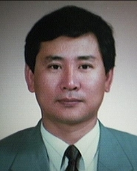 Researcher Kim, Yong Duck photo