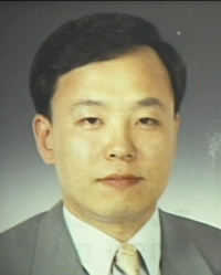 Researcher Lee, Insung photo