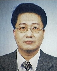 Researcher Suh, Moon-Gi photo